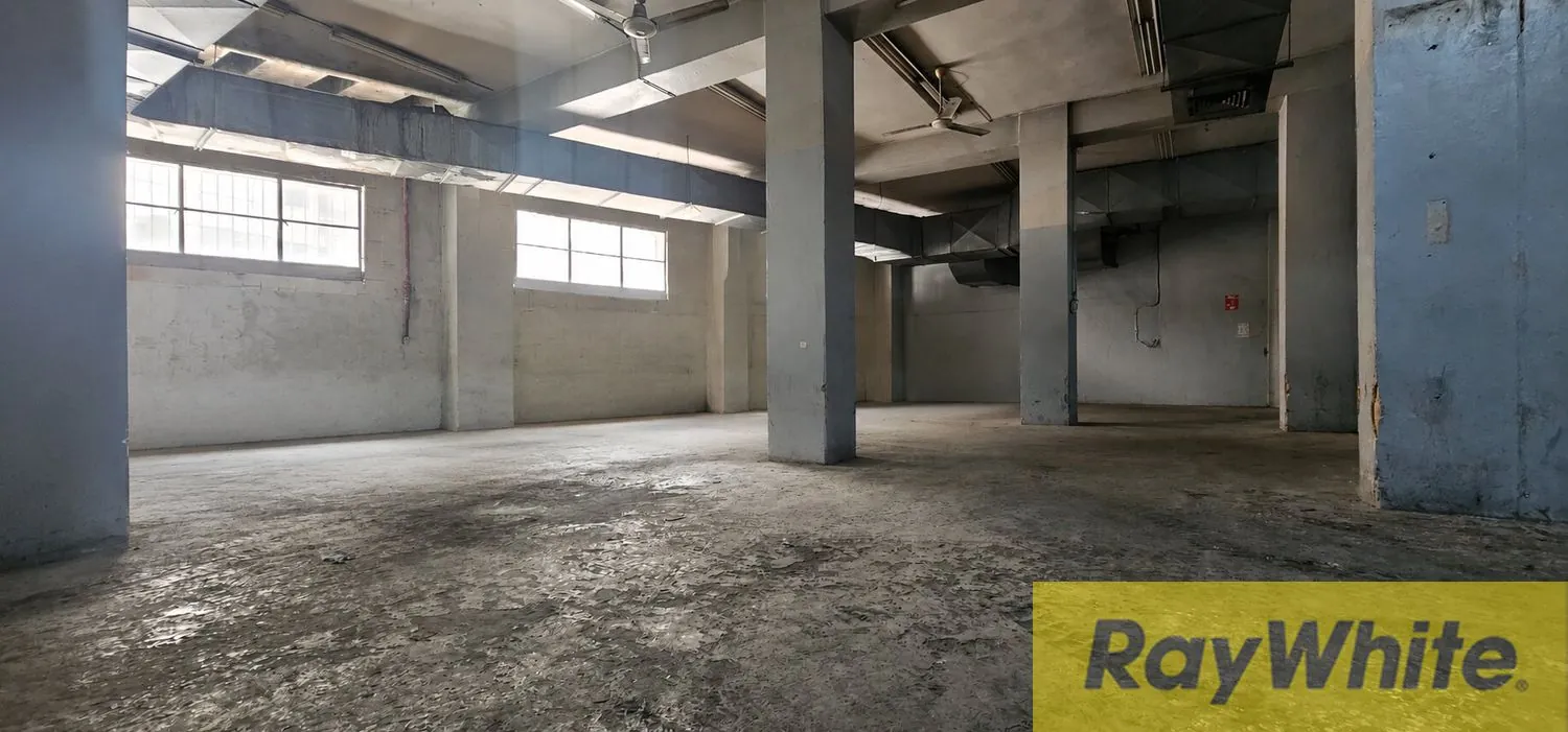 Warehouse For Rent In Jnah — photo 5