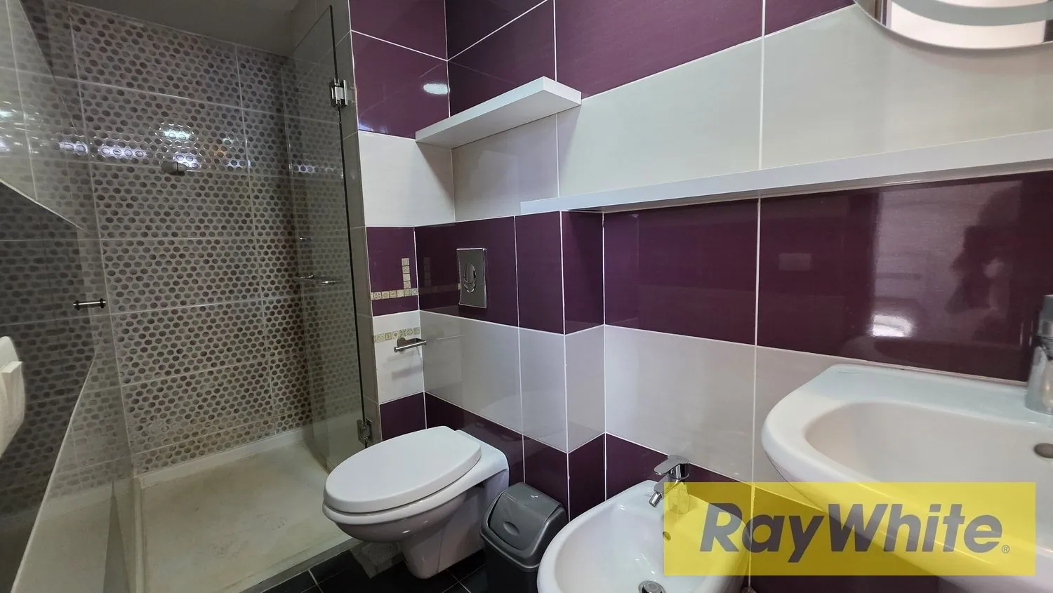 Duplex For Rent In Achrafieh — الصورة 3