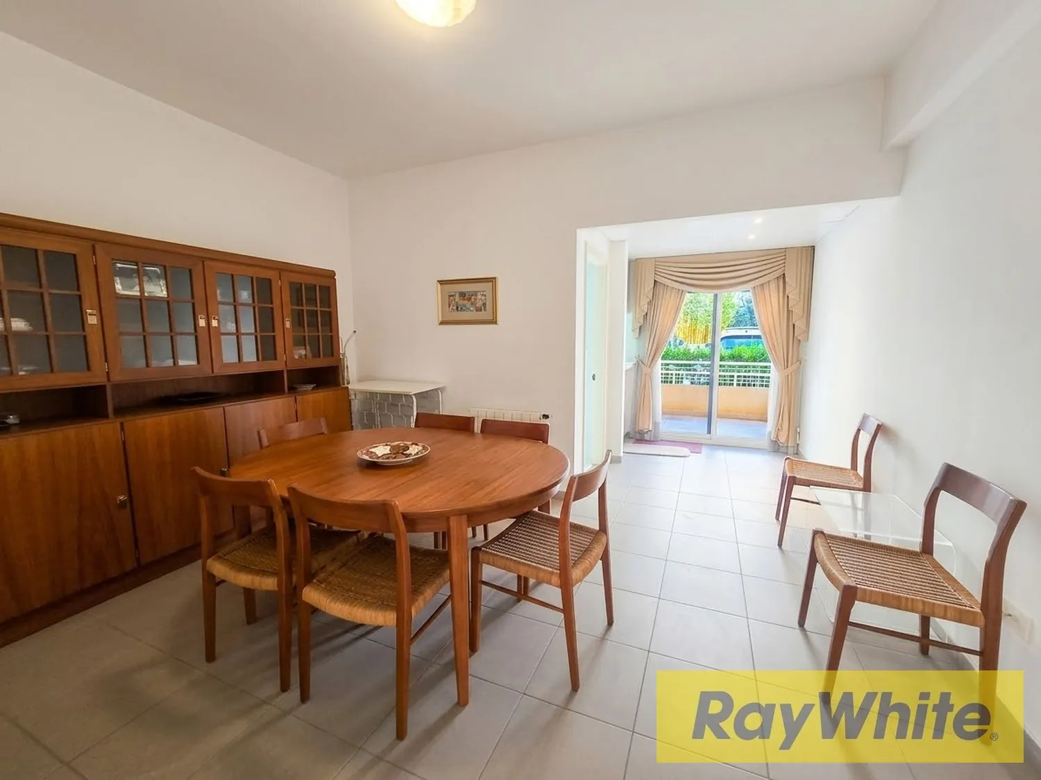 Apartment For Rent In Ain Aar With Open Views — الصورة 3