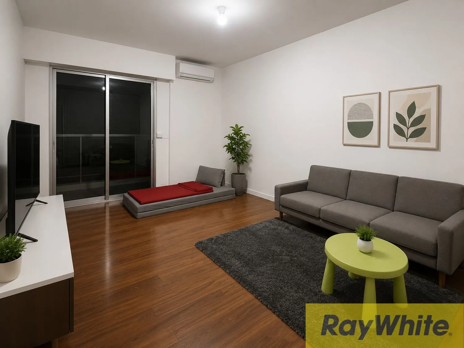 Apartment For Sale In Sanayeh — الصورة 5