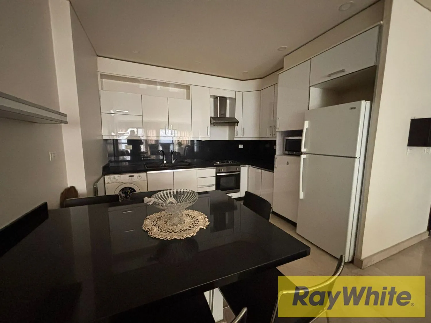 Apartment For Rent In Ain Al Mraiseh — الصورة 2