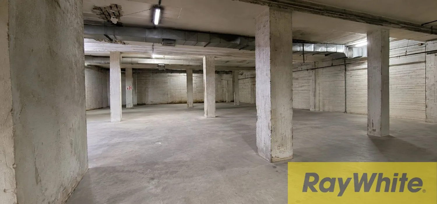 Warehouse For Sale In Jnah — الصورة 2