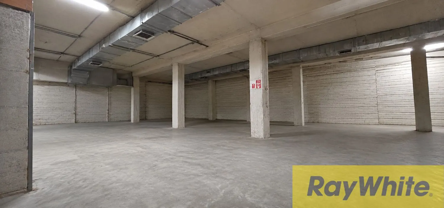 Warehouse For Sale In Jnah — الصورة 3