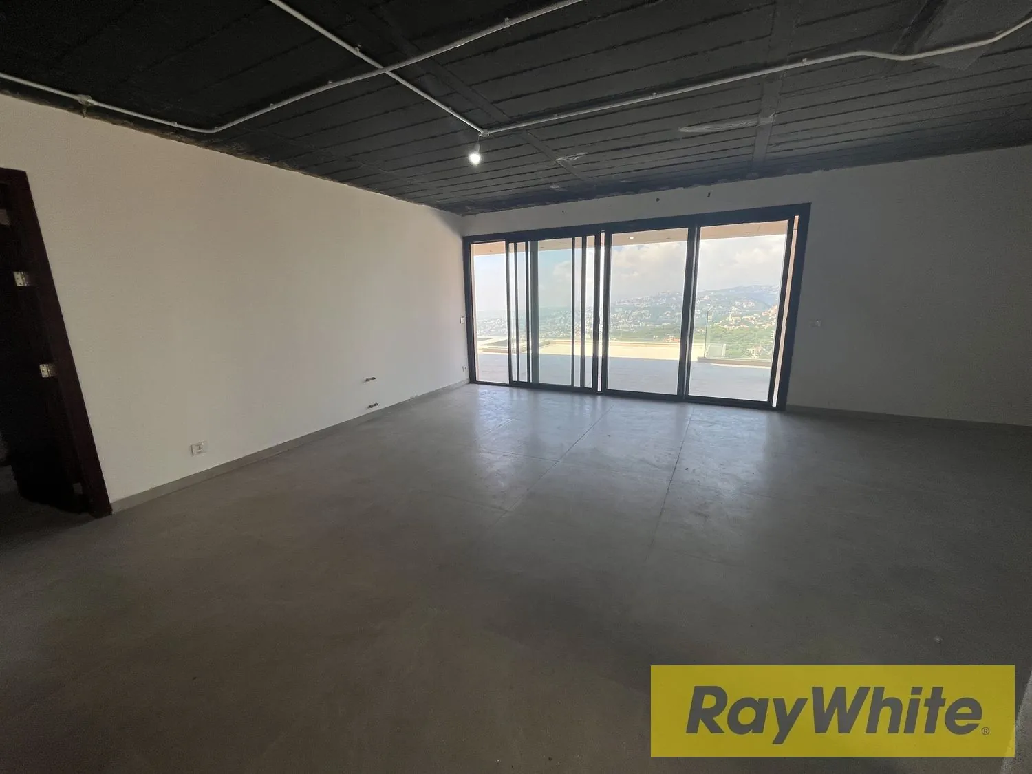 Duplex For Sale In Beit Mery — الصورة 2