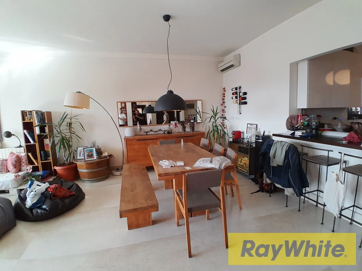 Apartment For Sale In Achrafieh – Semi Furnished (with Cave) — الصورة 2