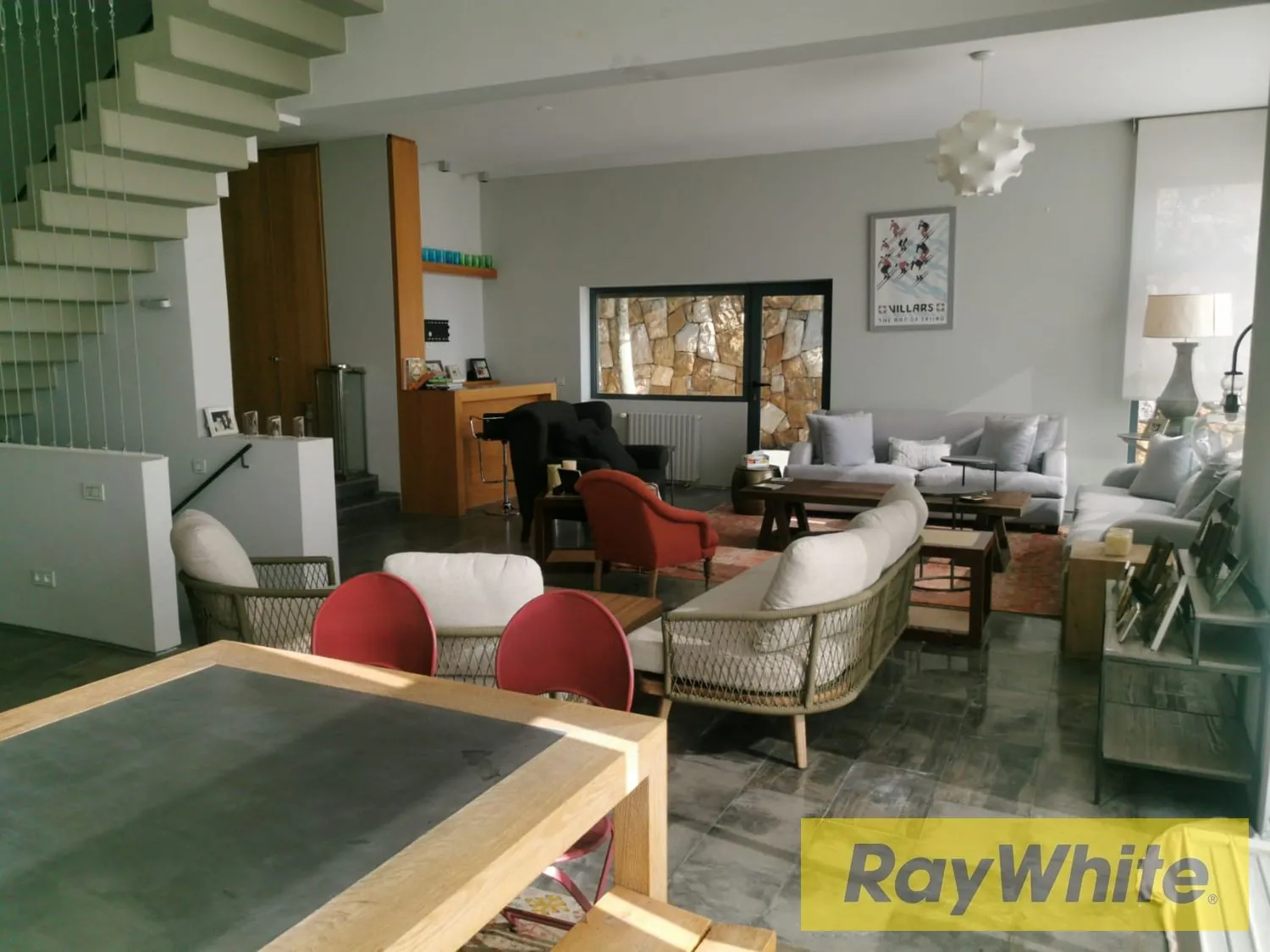 Luxury Furnished Villa For Sale In Kfardebian | Prime Location — الصورة 3