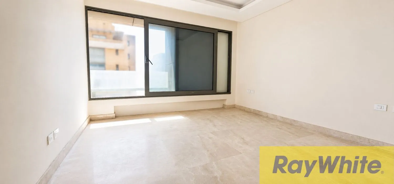 Luxury Apartment For Sale In Ramlet Al Bayda — الصورة 3
