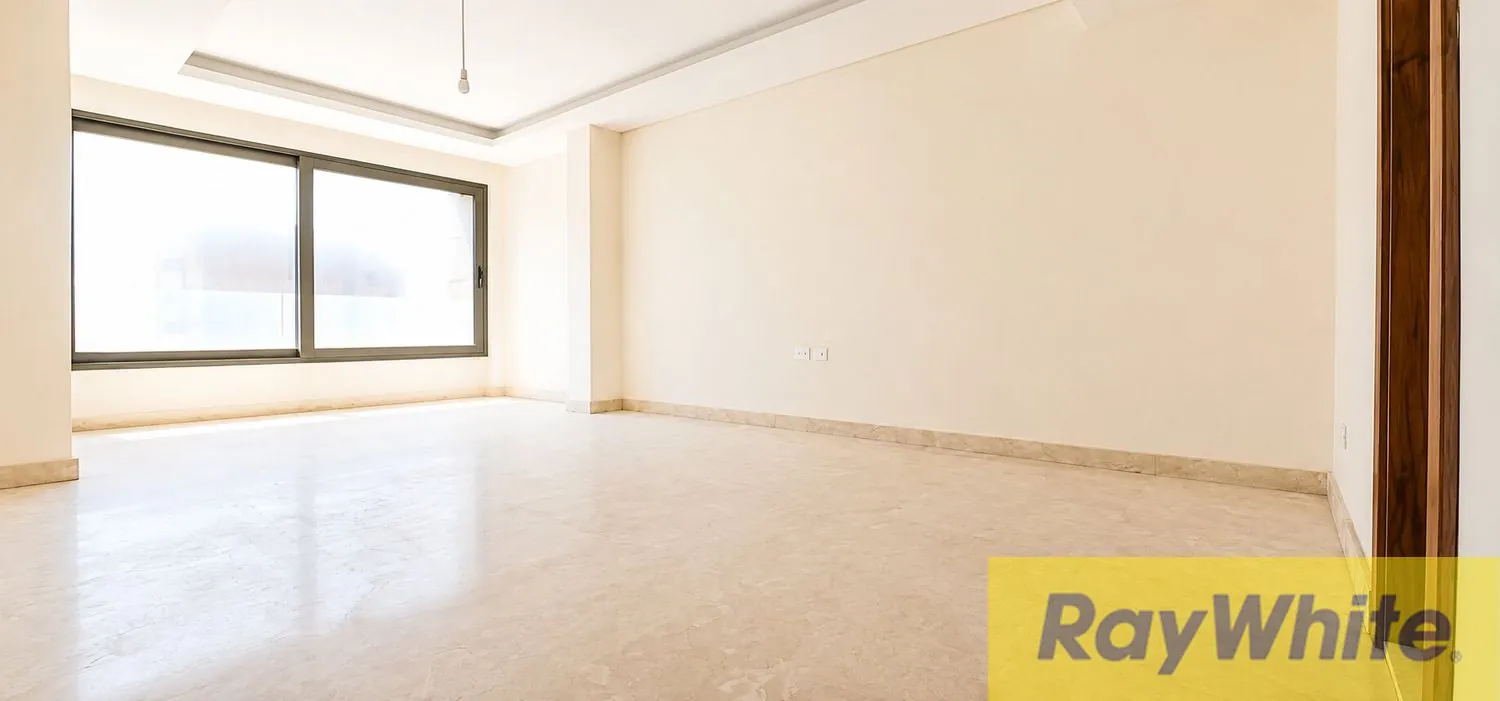 Luxury Apartment For Sale In Ramlet Al Bayda — الصورة 4