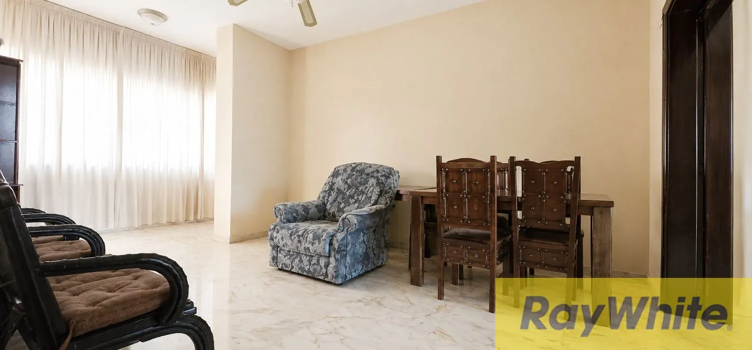 Apartment For Sale In Ramlet Al Baydah — الصورة 3
