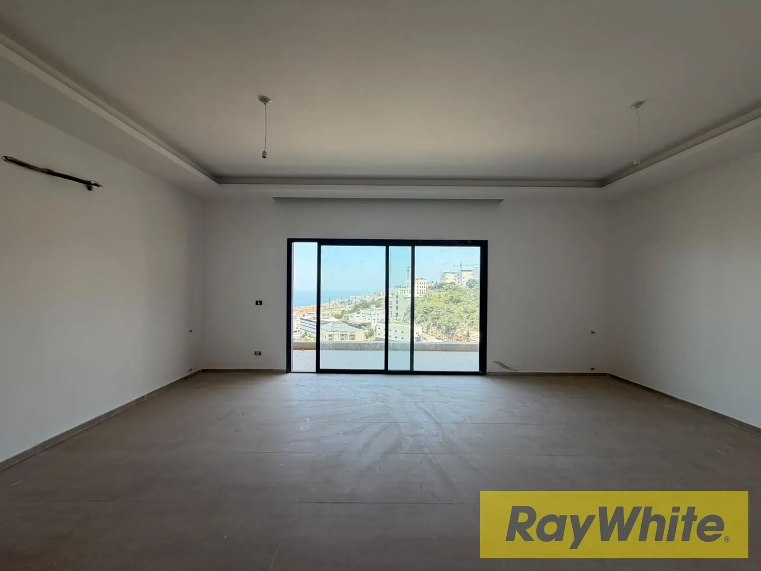 Apartment For Sale In Tilal Ain Saadeh – Brand New With Sea View