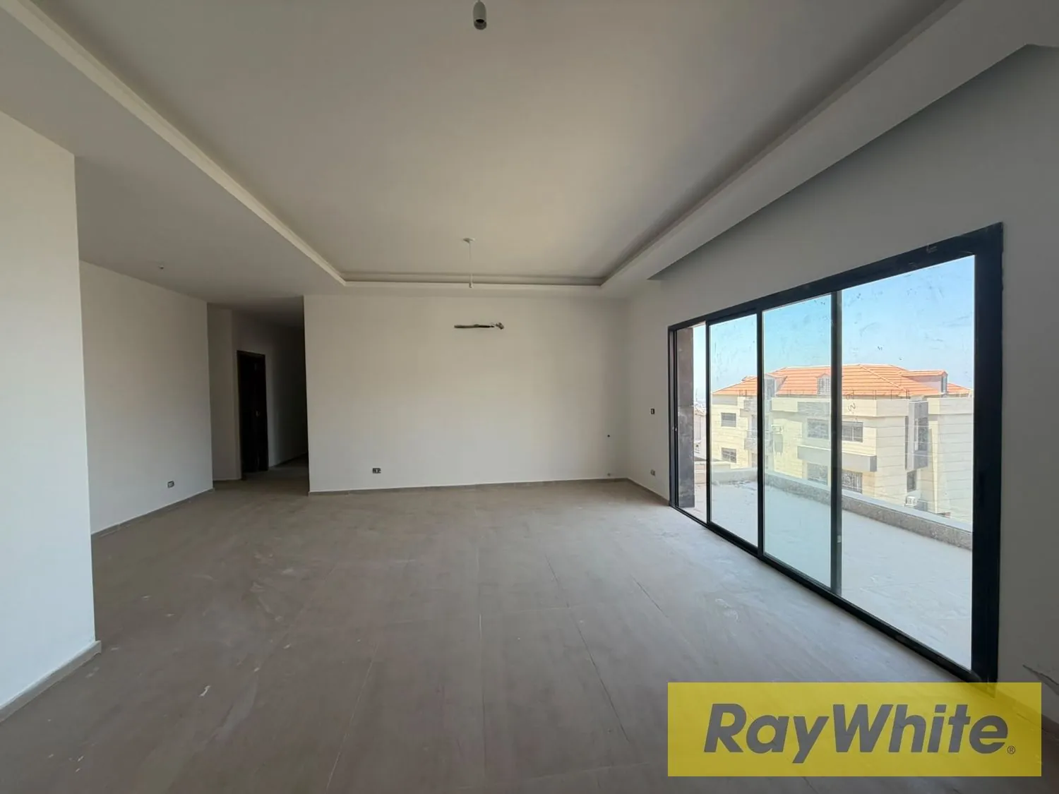 Apartment For Sale In Tilal Ain Saadeh – Brand New With Sea View — photo 3