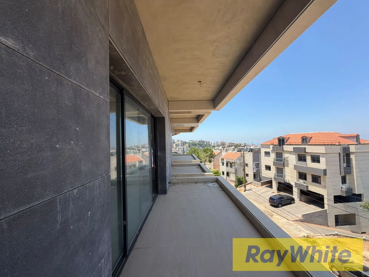 Apartment For Sale In Tilal Ain Saadeh – Brand New With Sea View — photo 4