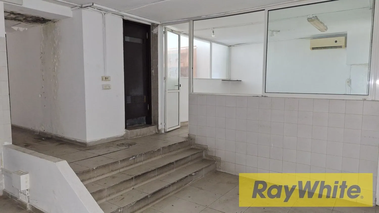 Warehouse For Sale In Achrafieh — photo 5
