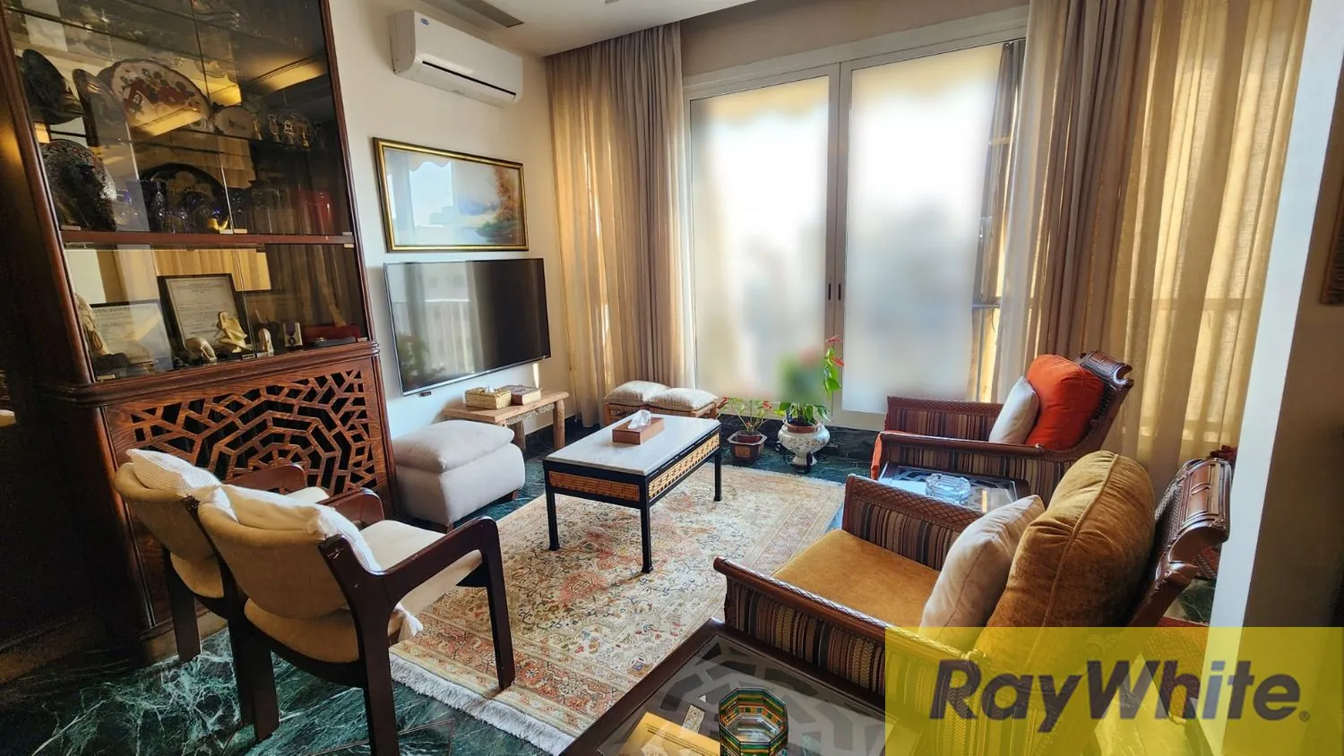 Apartment For Sale In Mar Elias — الصورة 2