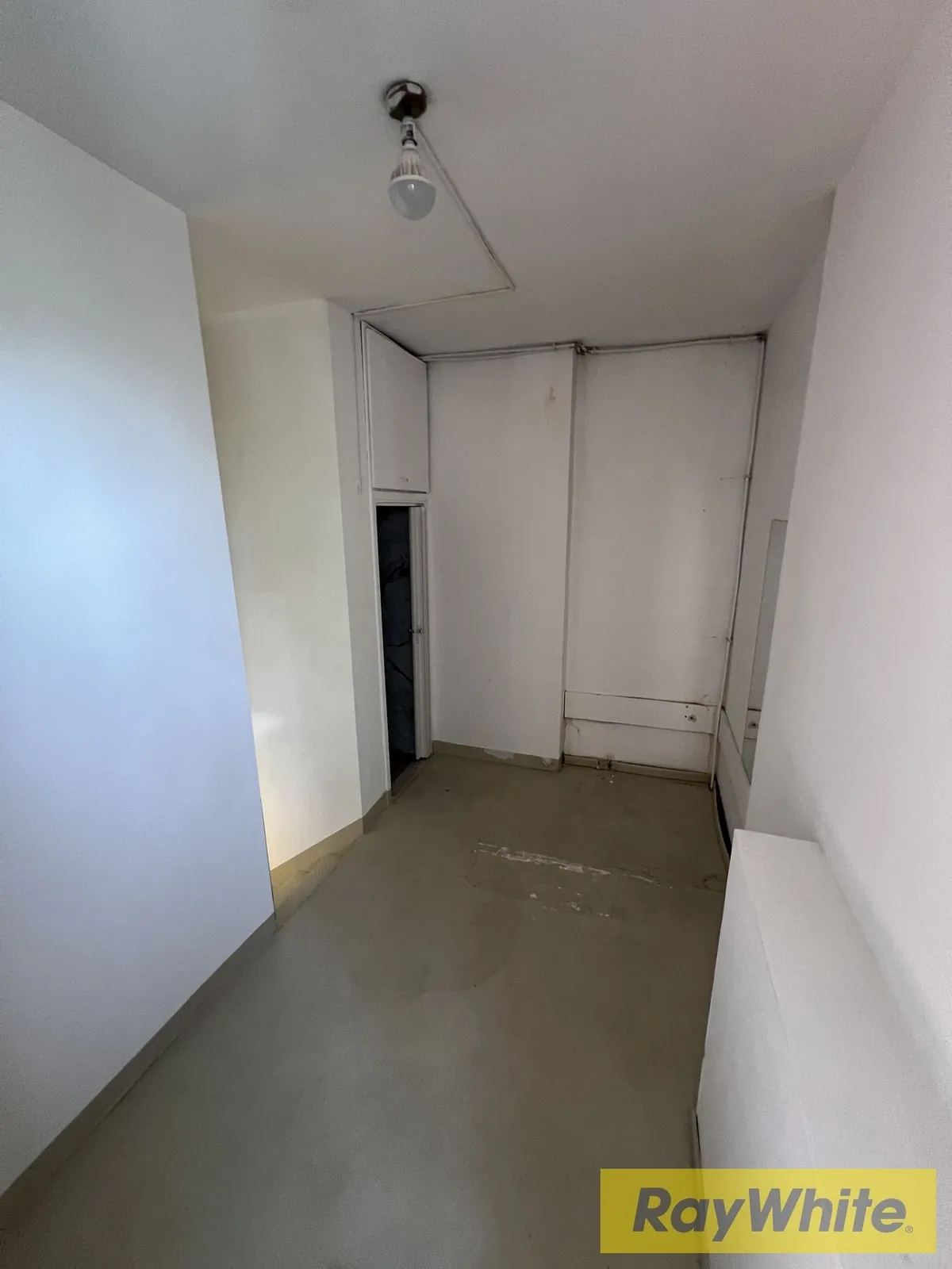 Shop For Sale In Zalka – 80 Sqm — photo 5