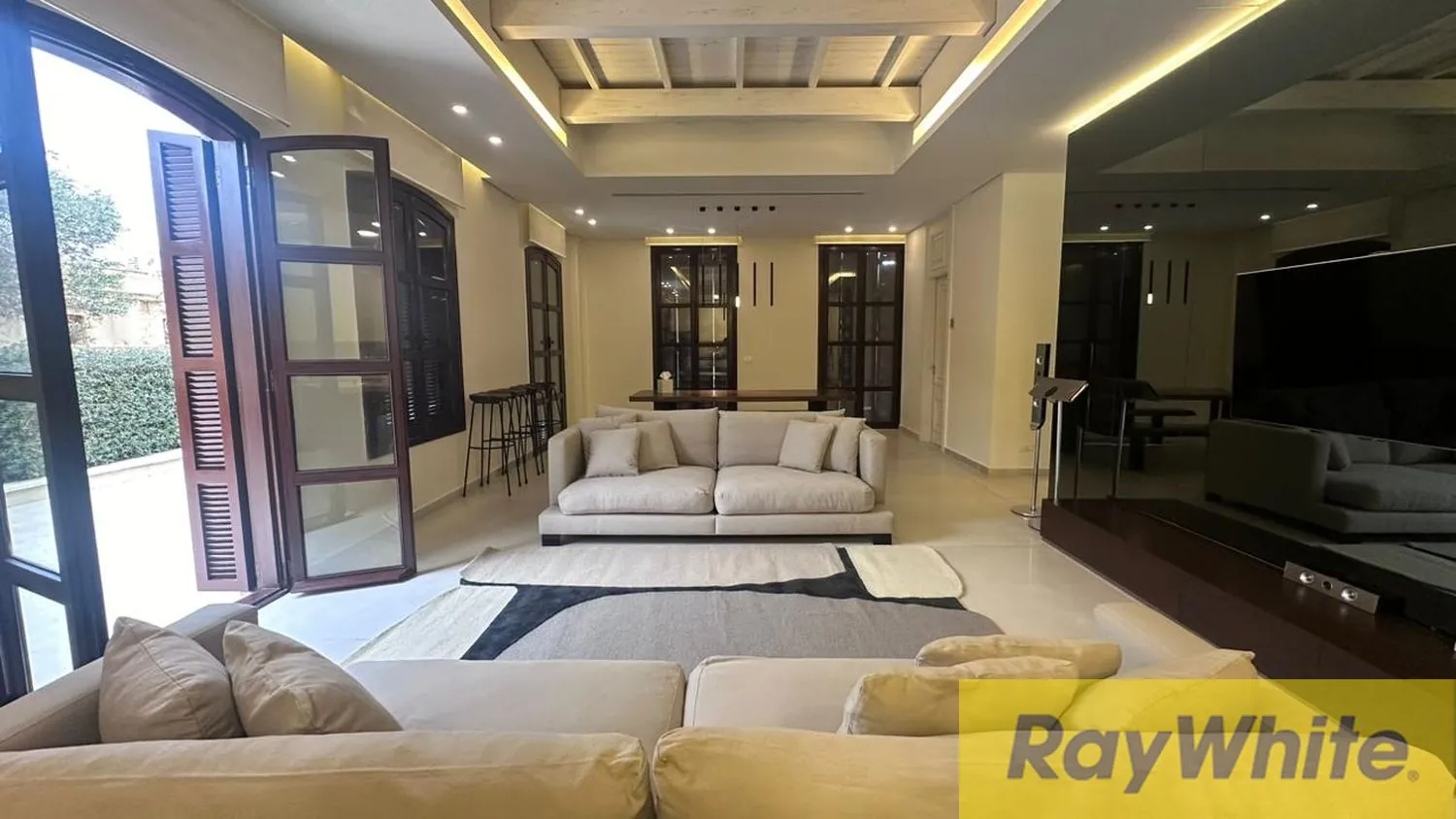 Luxury Apartment For Sale In Downtown — الصورة 4