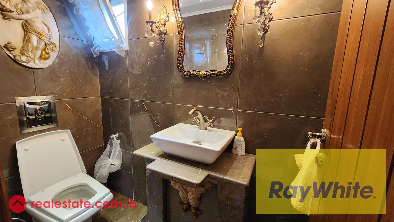 Luxurious Apartment For Sale In Baabda – Prime Location — photo 4