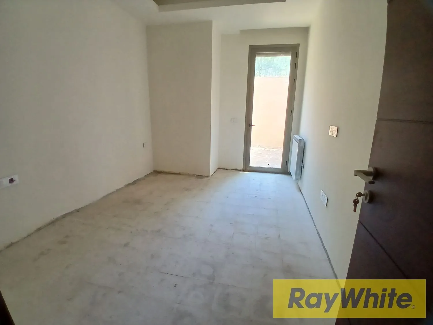 Apartment With 300 Sqm Private Garden For Sale In Ain Aar — photo 2