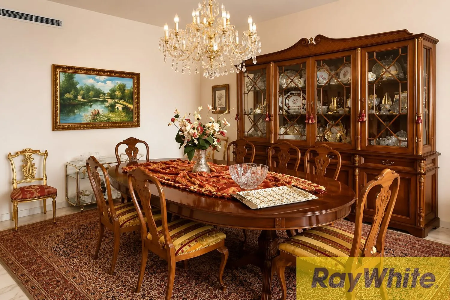 Apartment For Sale In Ras Beirut