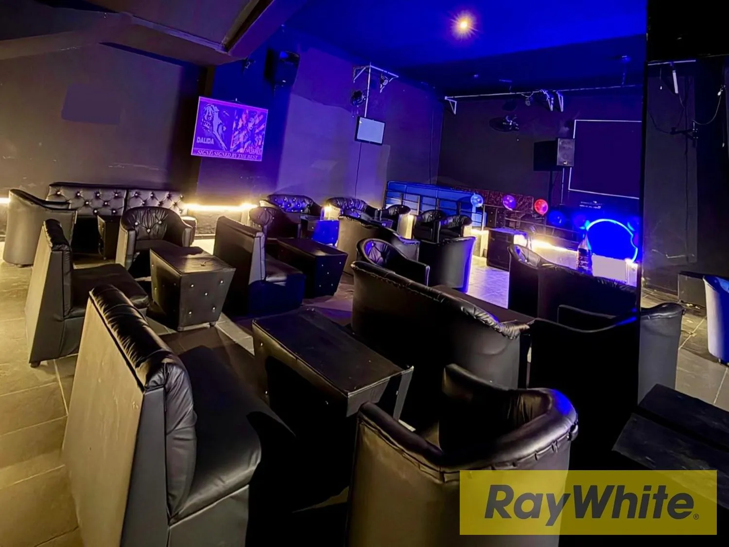 Fully Furnished Nightclub For Rent In Antelias — الصورة 3