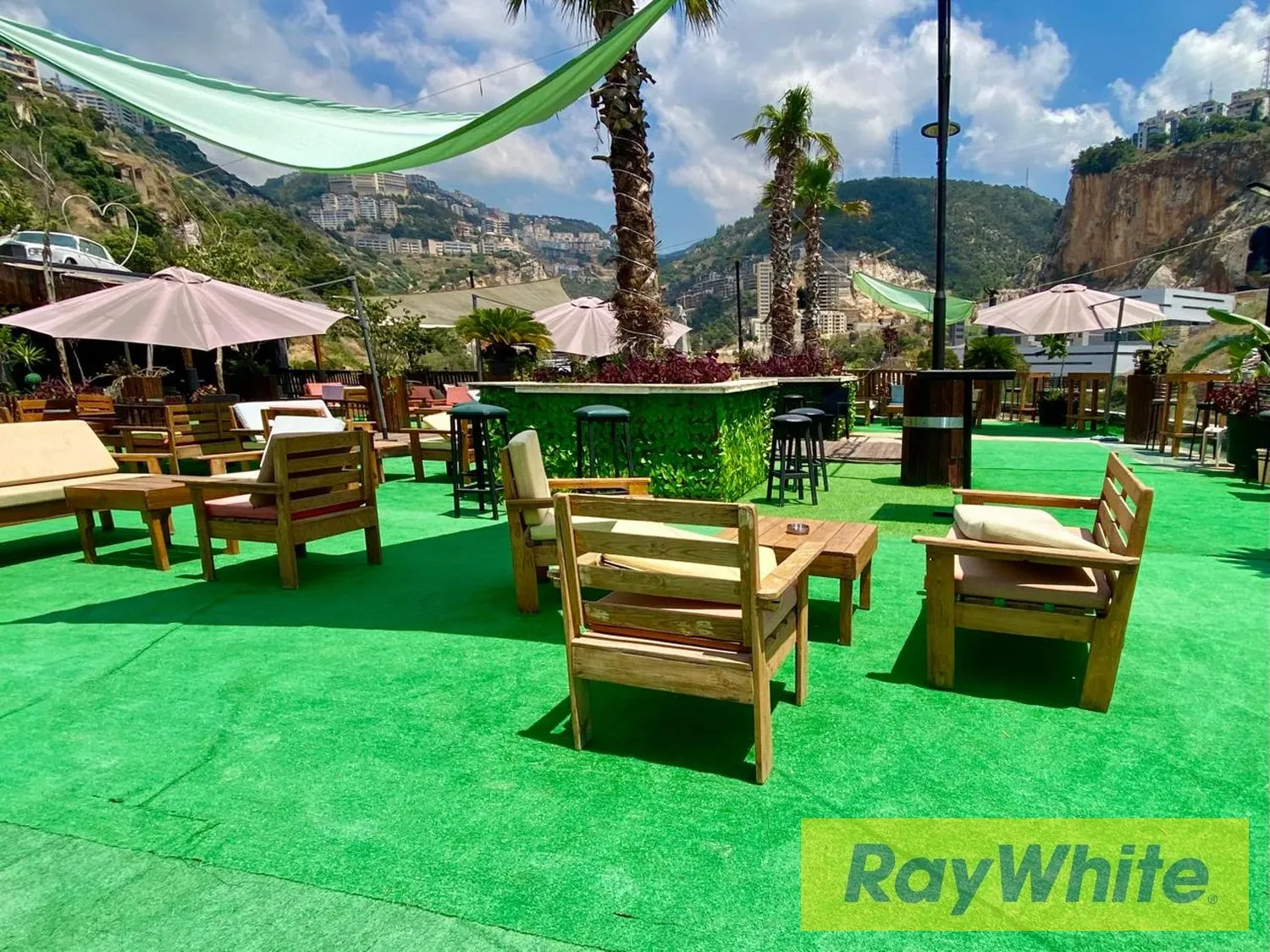 Furnished Rooftop For Rent In Antelias — photo 4
