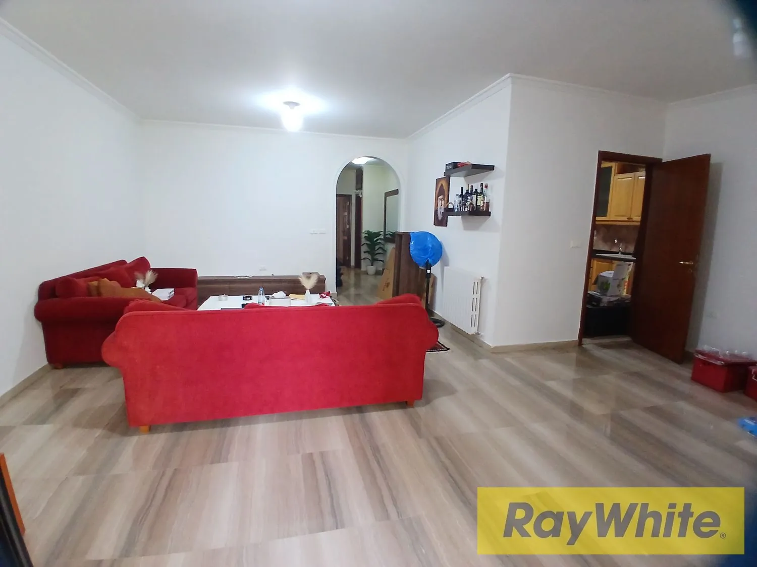 Apartment For Rent In El Rabweh — الصورة 3