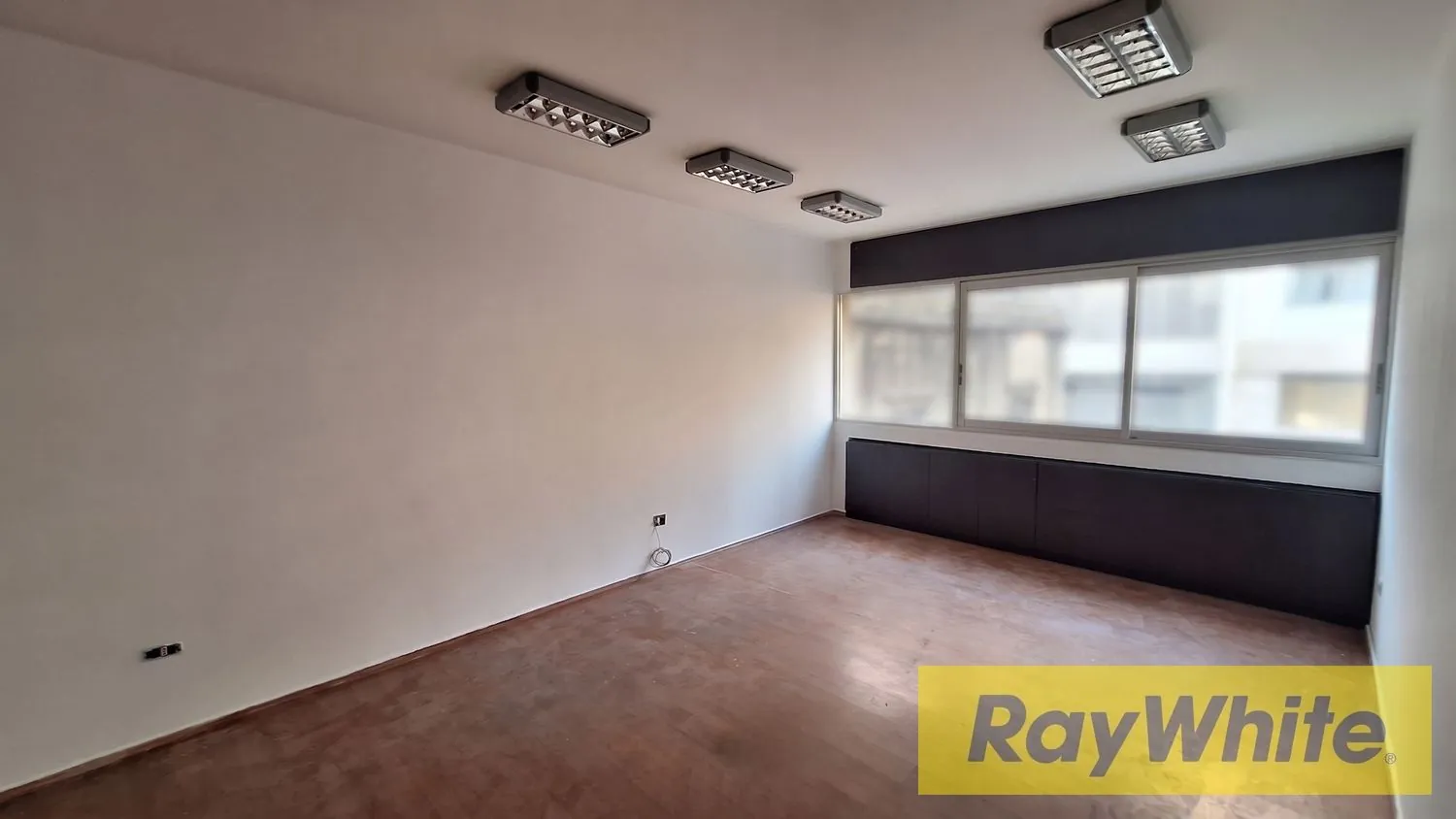 Office For Rent In Achrafieh – Aabrine — الصورة 2