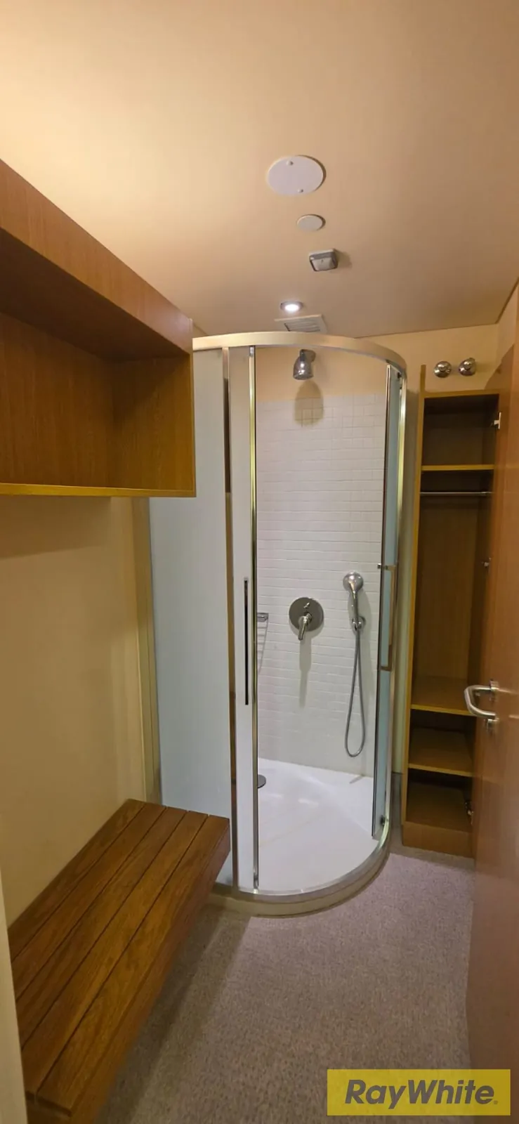 Cabine For Sale – Kempinski Summerland, Jnah, Beirut — الصورة 3