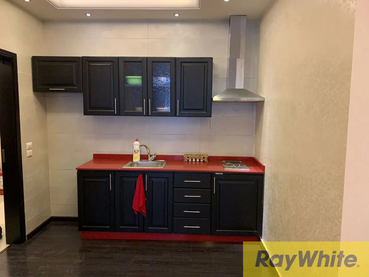 Apartment For Sale In Hamra — الصورة 2