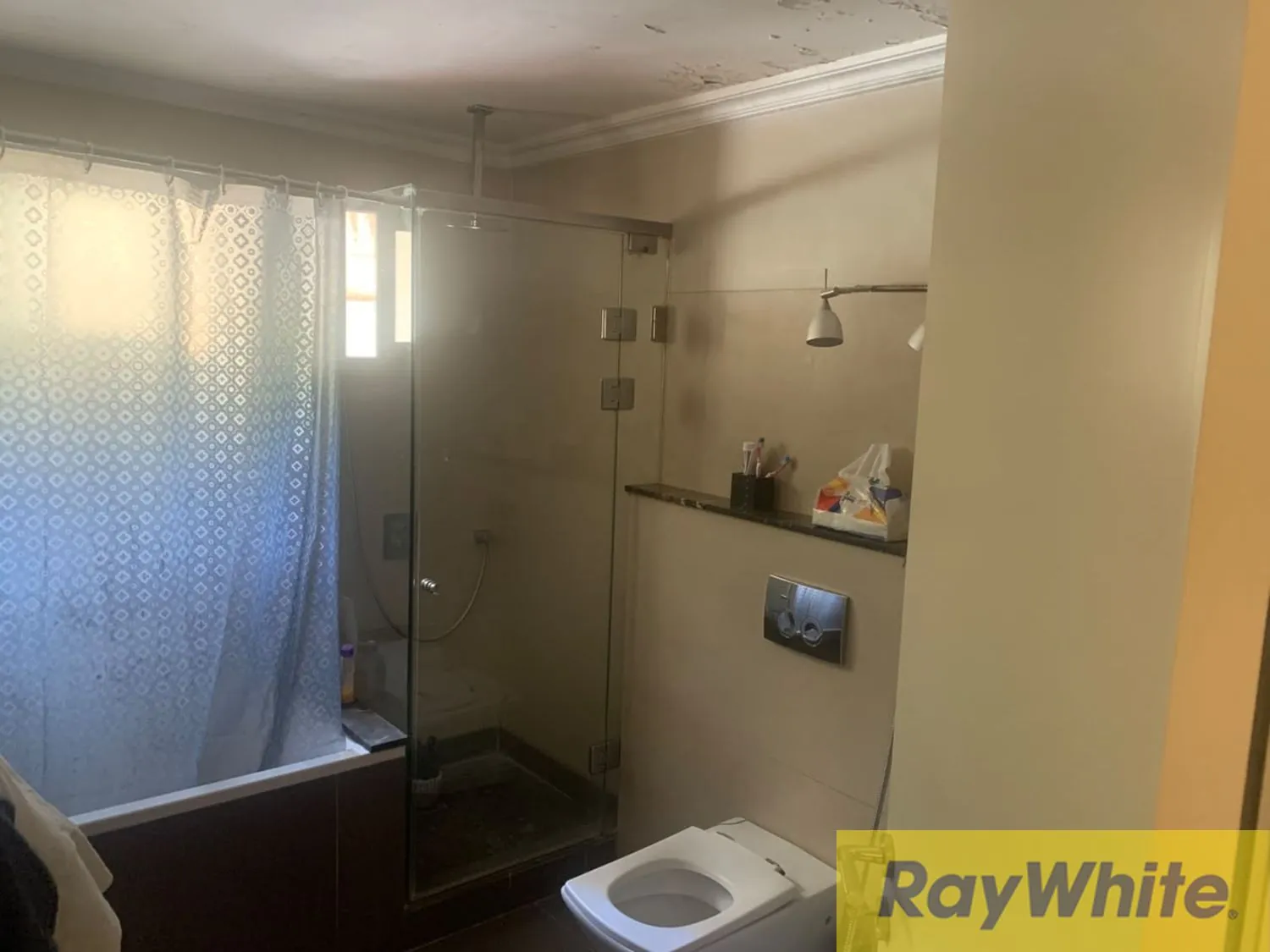 Apartment For Sale In Rawche — الصورة 2