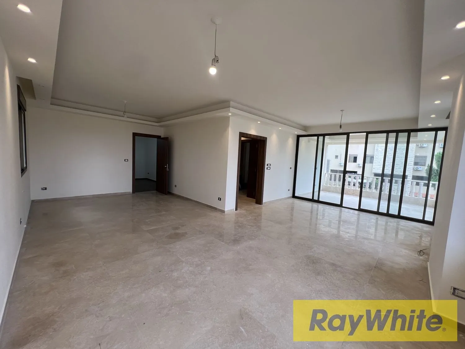 Apartment For Sale In Ain Saadeh / Ain Najem — الصورة 3
