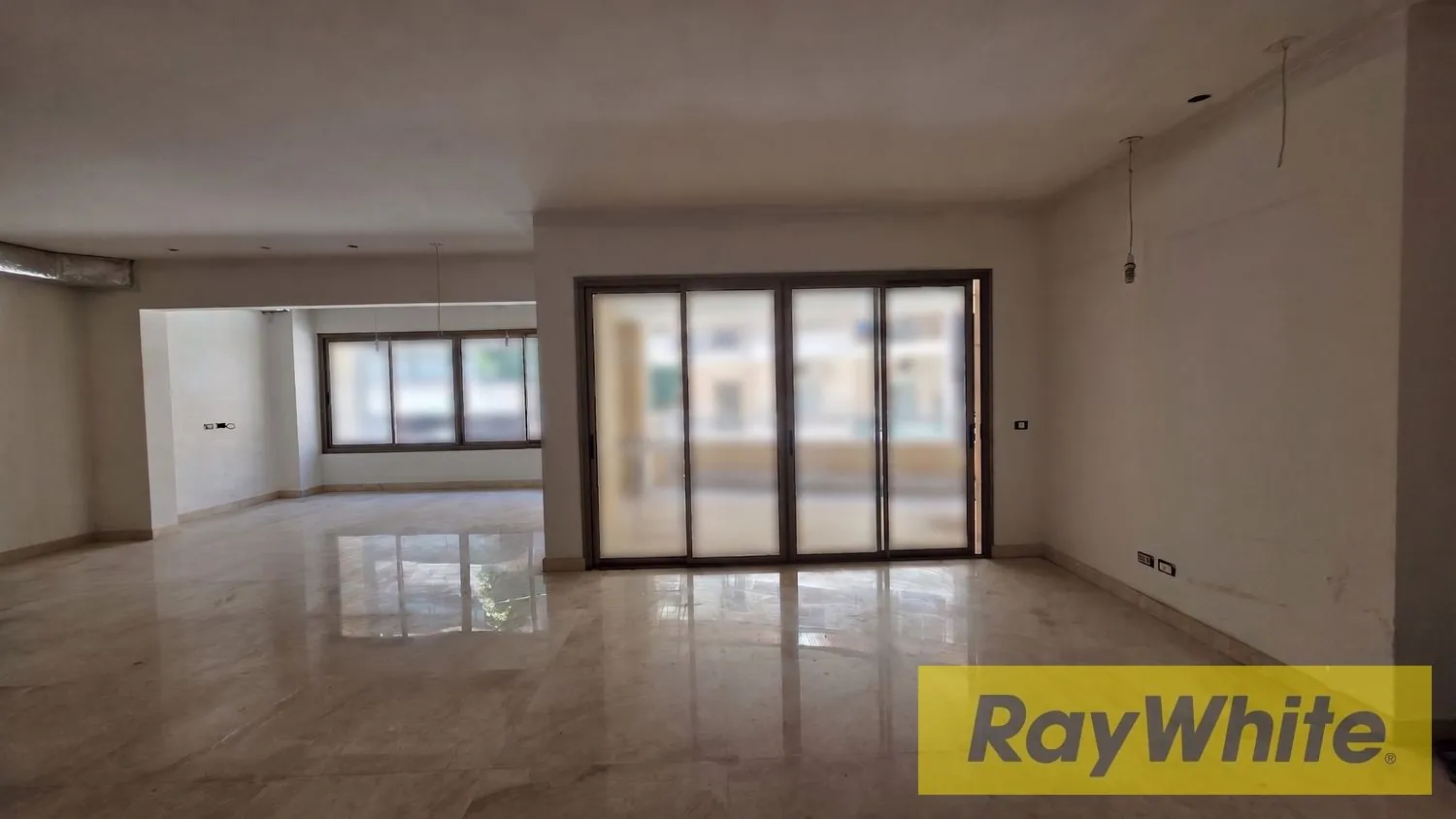 Spacious Apartment For Sale In Achrafieh — photo 4