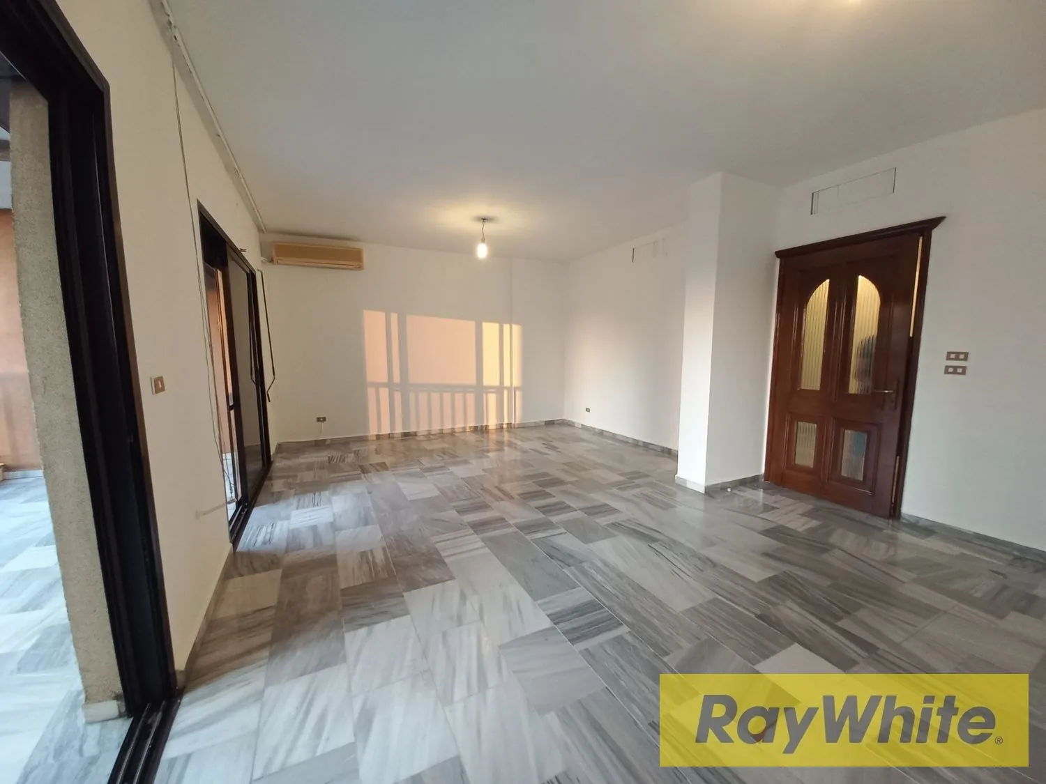 Apartment For Rent In Antelias – Prime Location With Sea Views — الصورة 2
