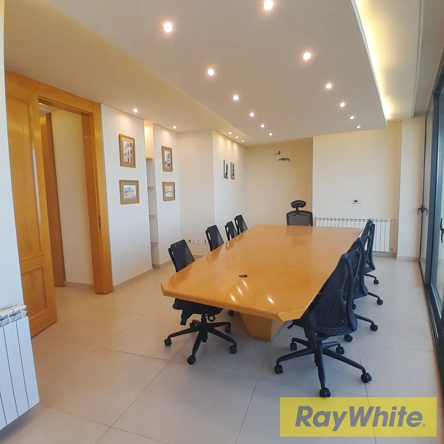 Furnished Office For Rent In Bikfaya – Prime Location — الصورة 4