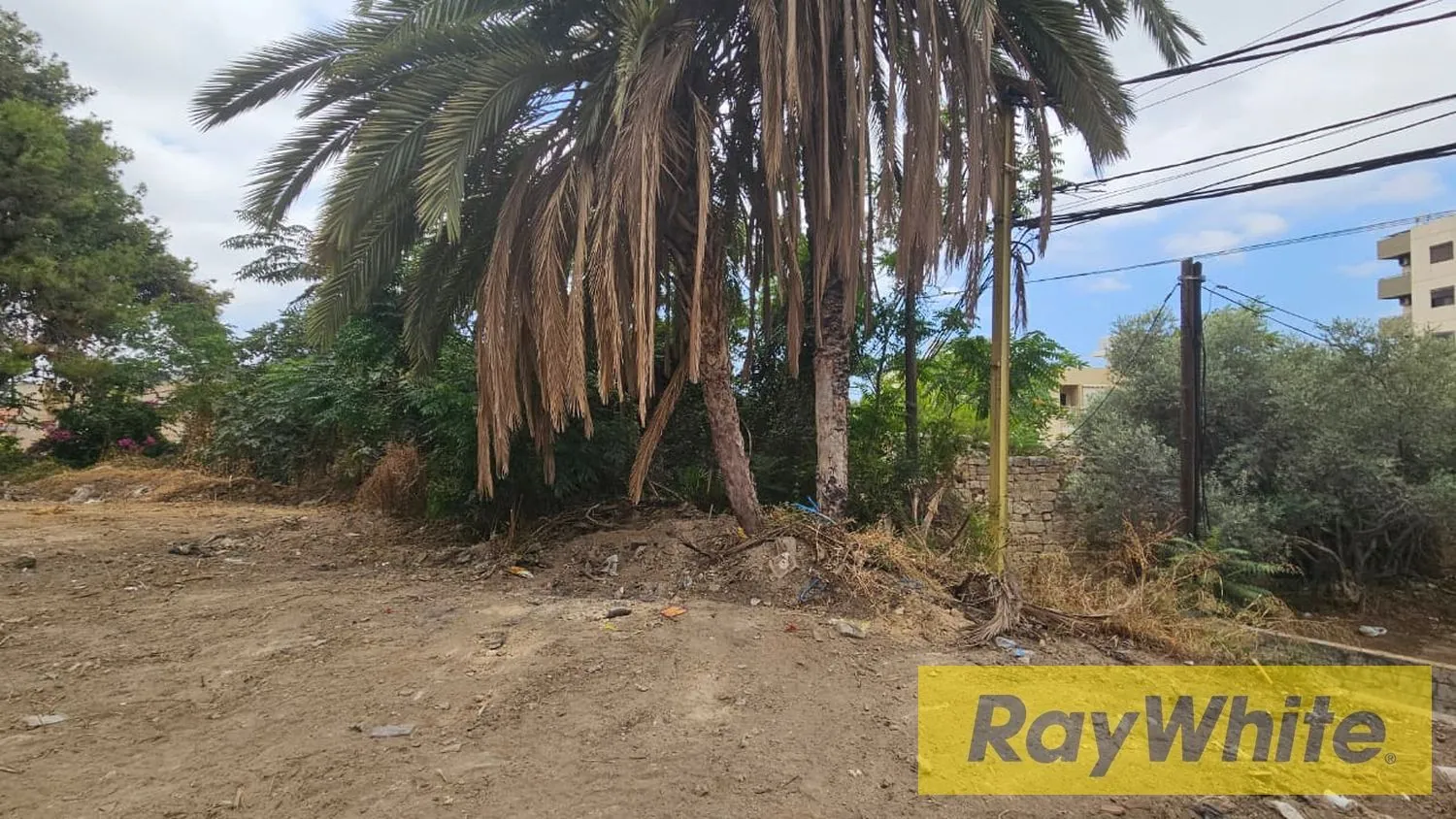 Land For Sale – 1,100 Sqm | Hadath – Baabda — الصورة 2