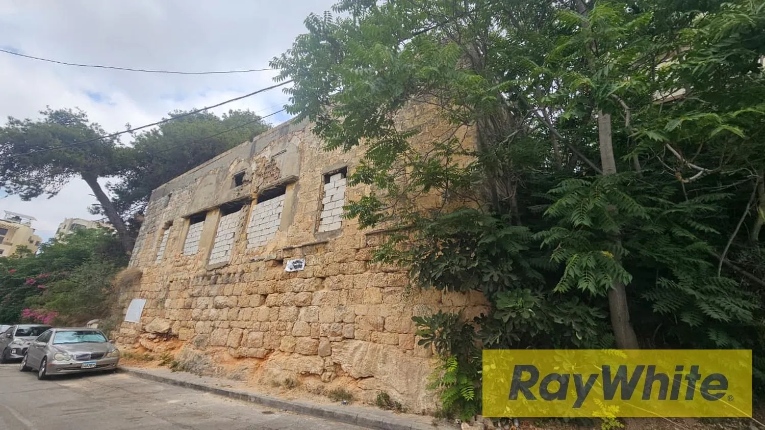 Land For Sale – 1,100 Sqm | Hadath – Baabda — الصورة 3