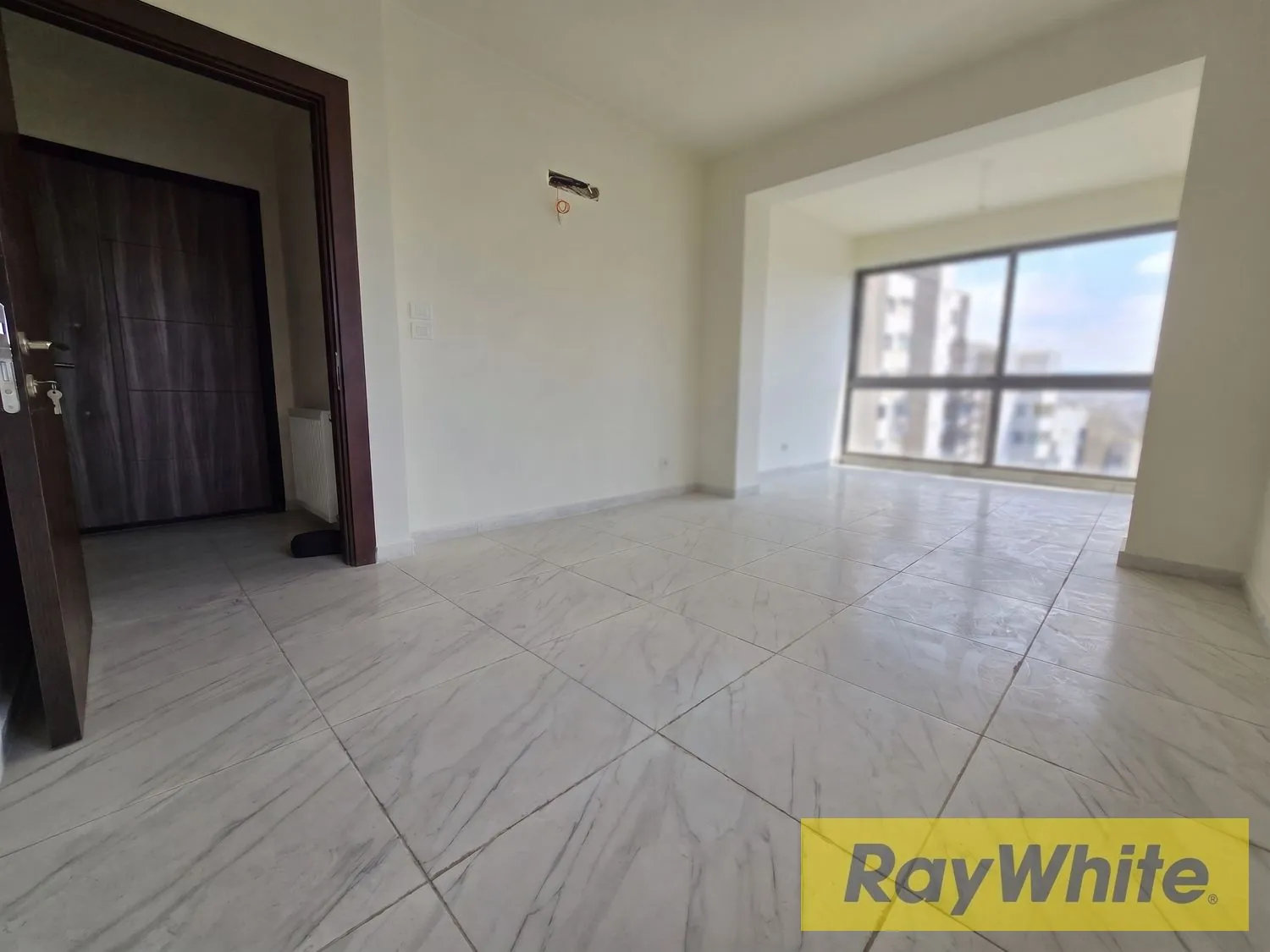 Brand New Apartment | Open Mountain And City Views — الصورة 3