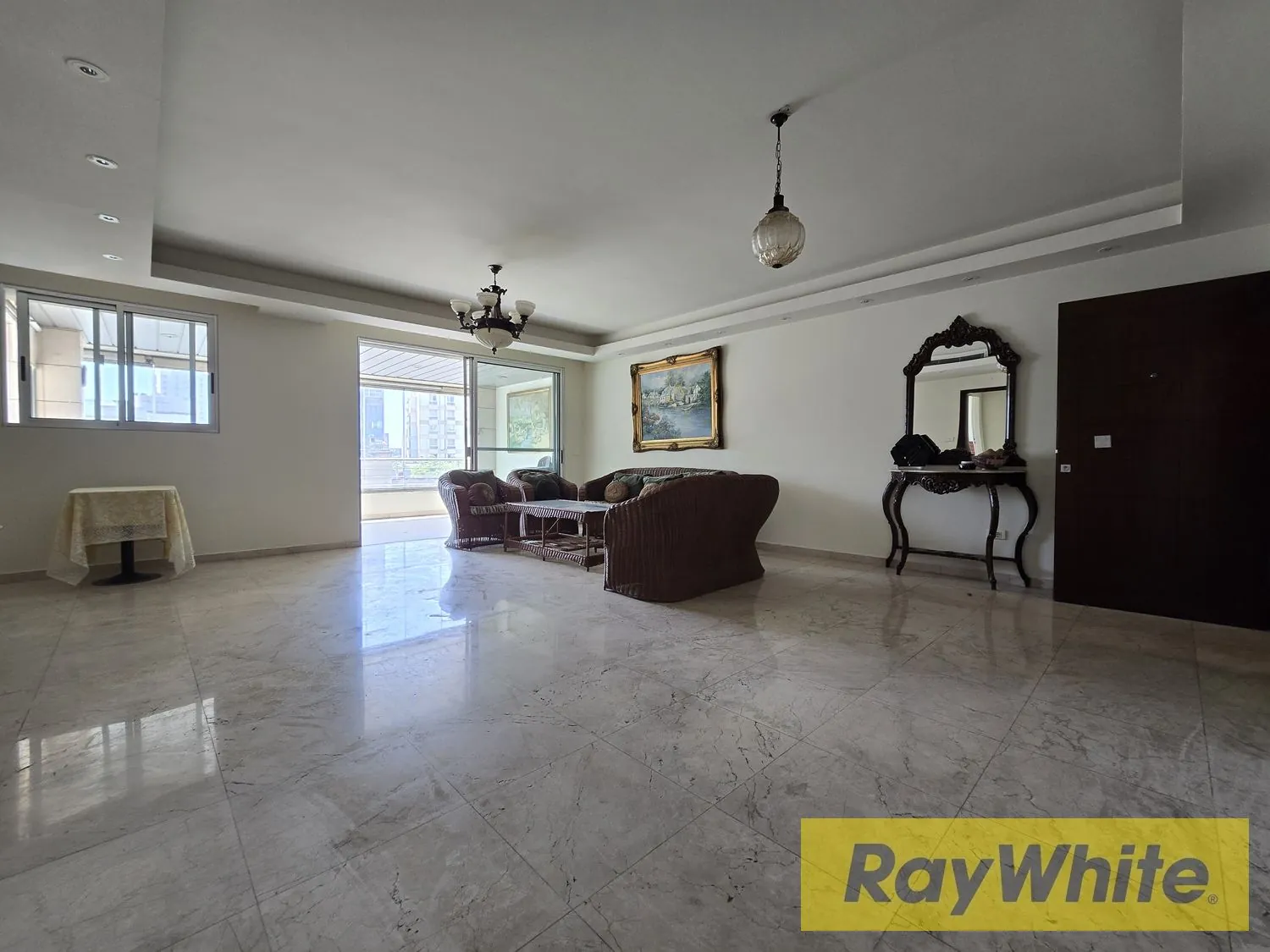 Apartment For Rent In Achrafieh – Sassine