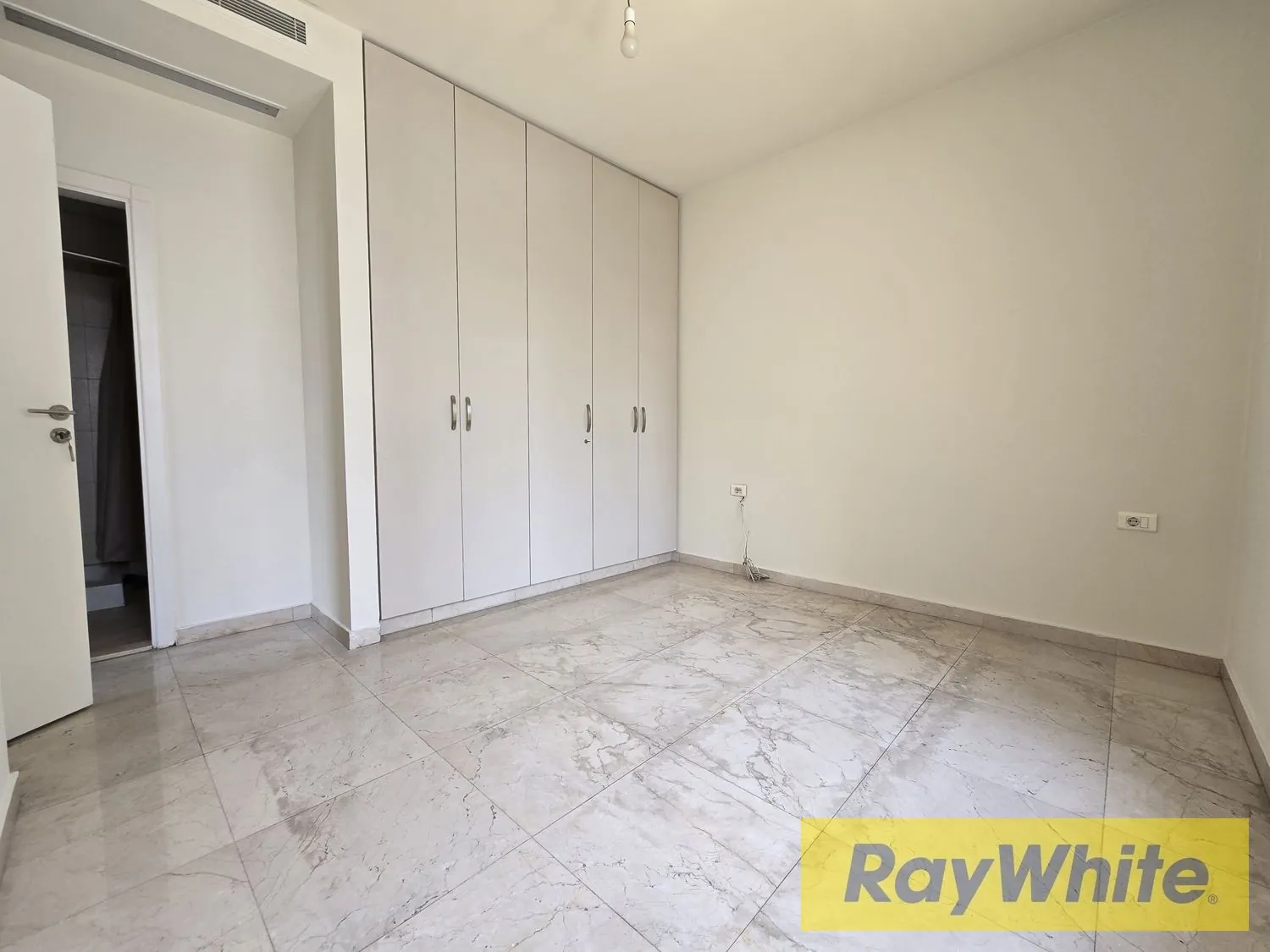 Apartment For Rent In Achrafieh – Sassine — photo 2