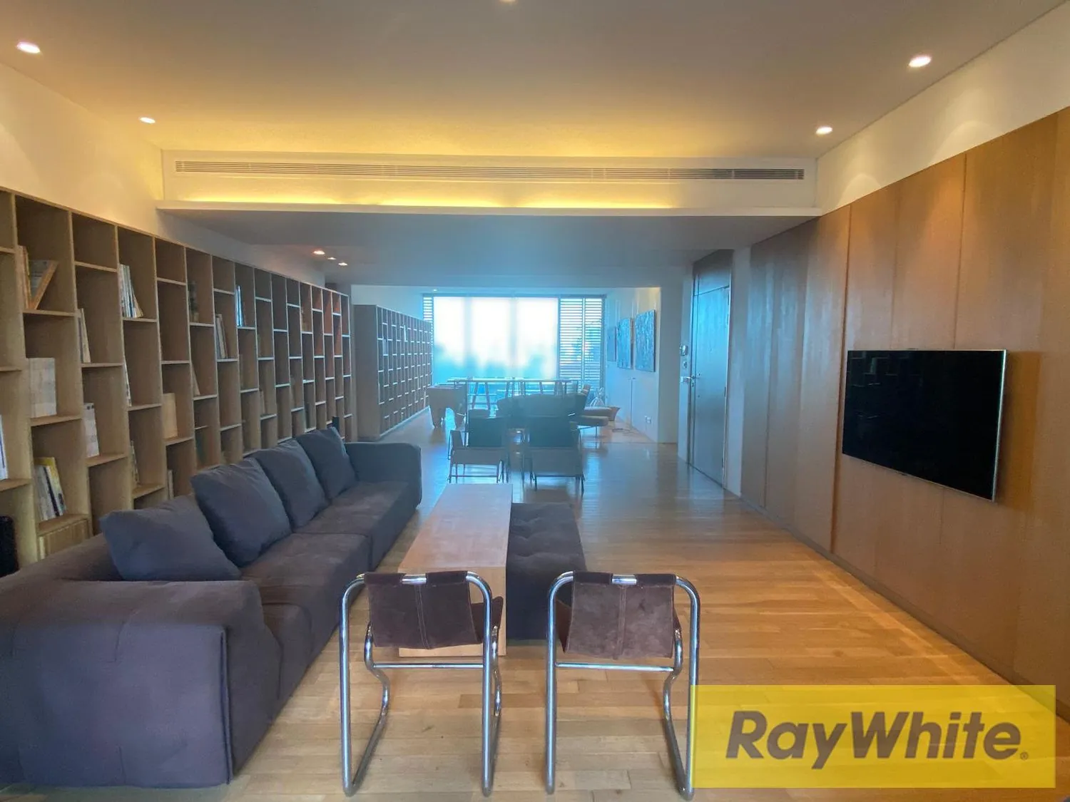 Apartment For Sale In Down Town With Panoramic Sea View — photo 5