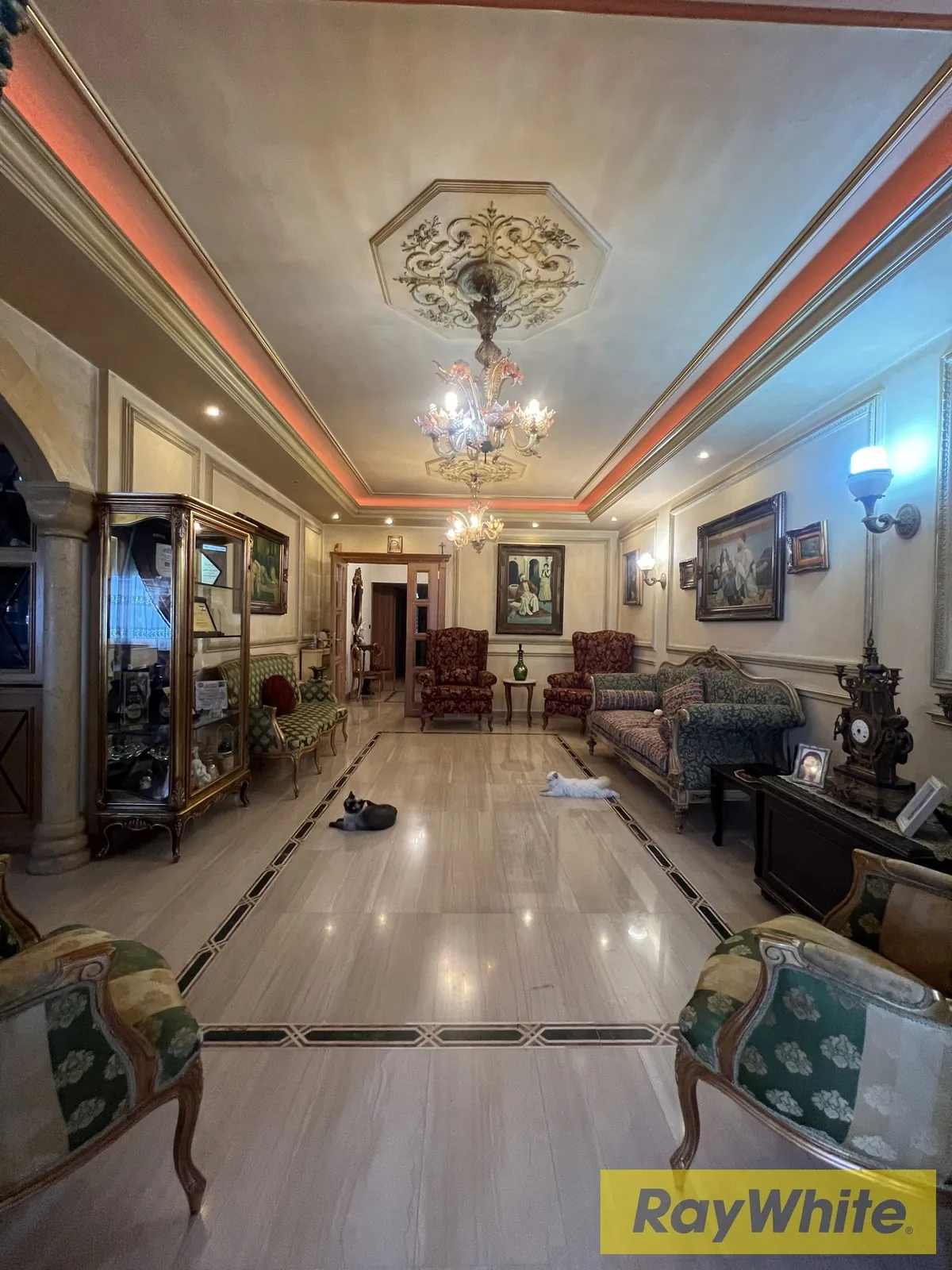 Elegant Fully Furnished Apartment For Sale In Mar Roukoz | 225 M² — الصورة 5