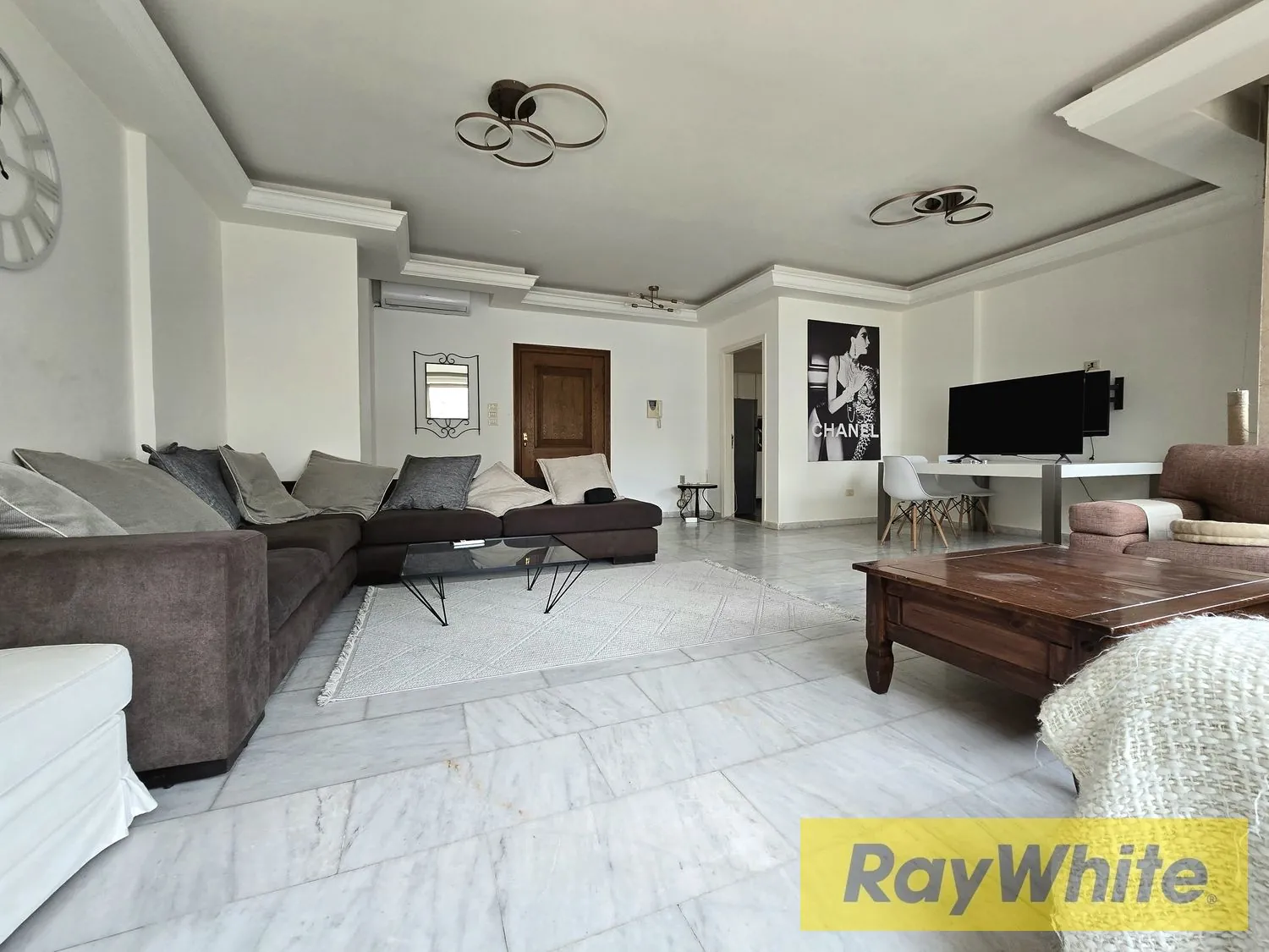 Apartment For Sale In Achrafieh — photo 2