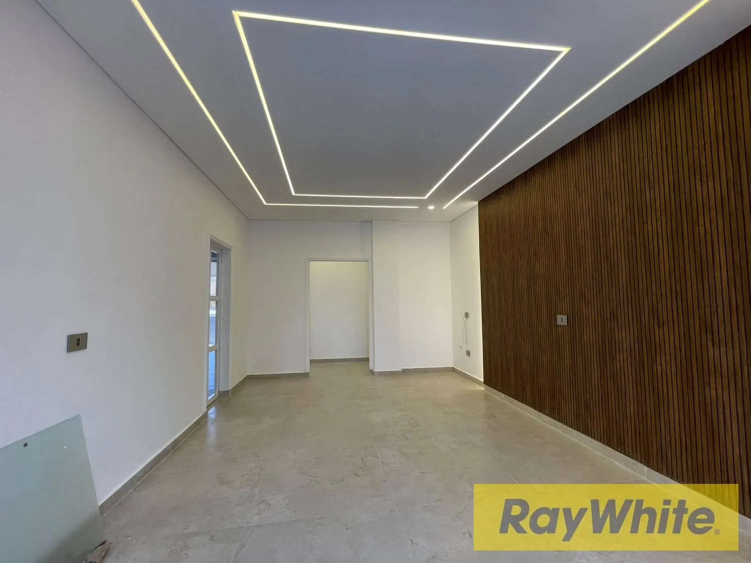 Apartment For Sale In Achrafieh — الصورة 2