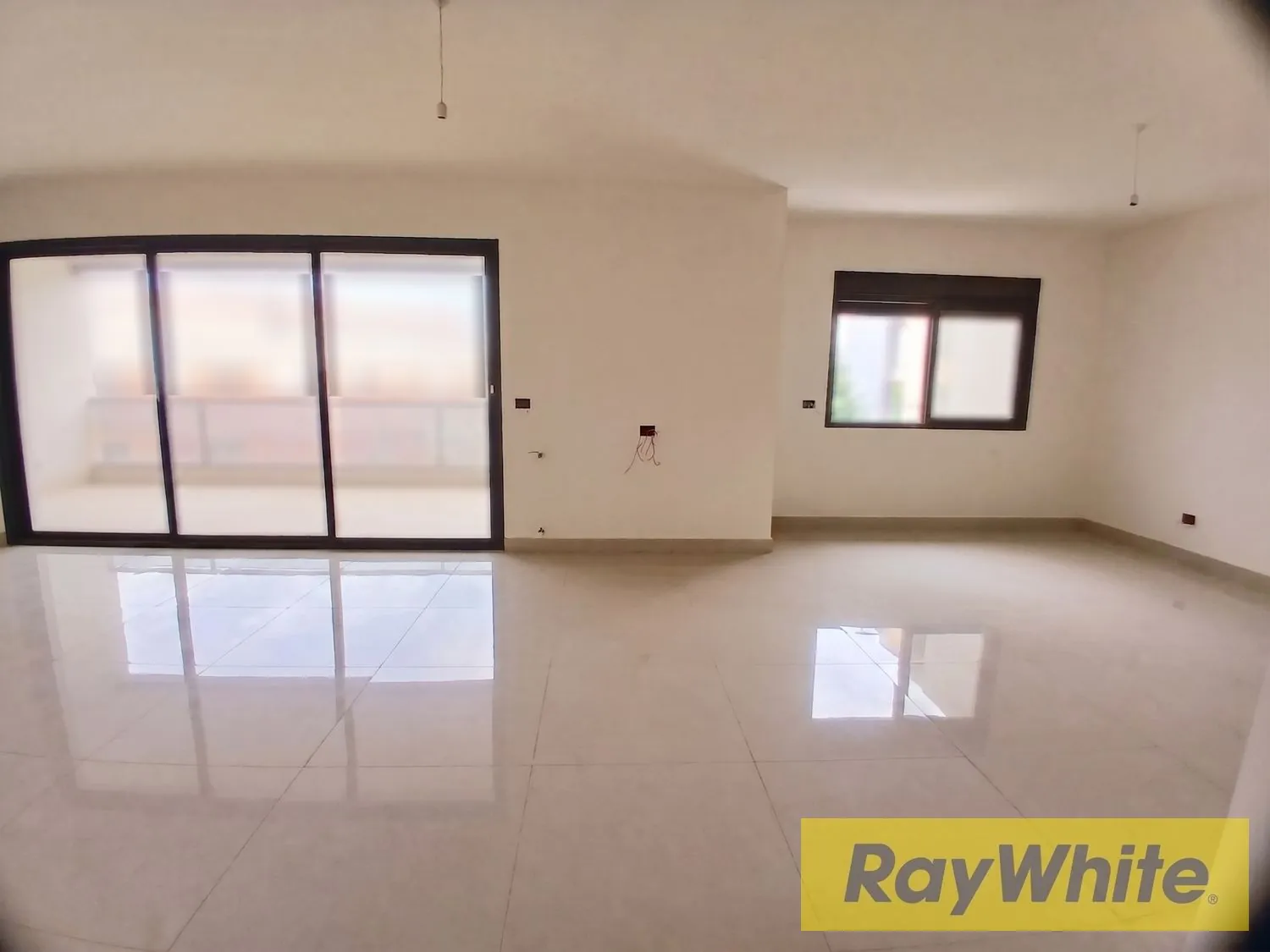 Apartment For Sale In El Rabweh — الصورة 3