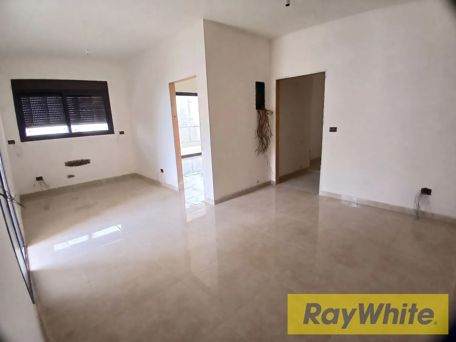 Apartment For Sale In El Rabweh — الصورة 4