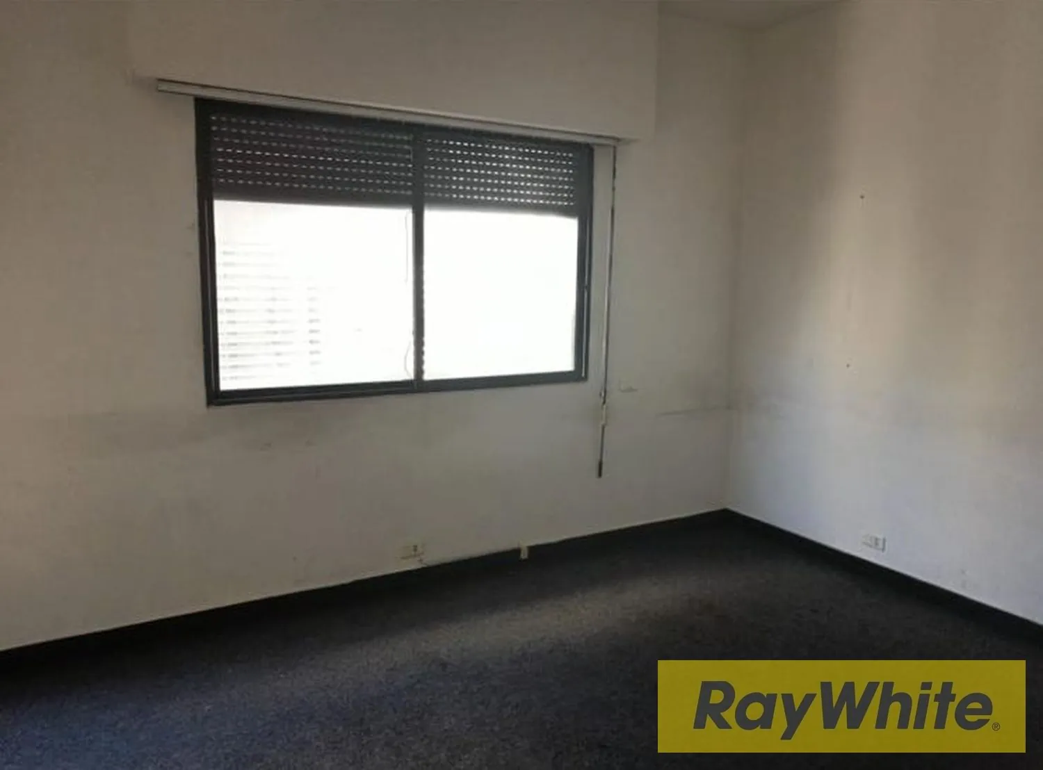 Apartment For Sale In Badaro — الصورة 4