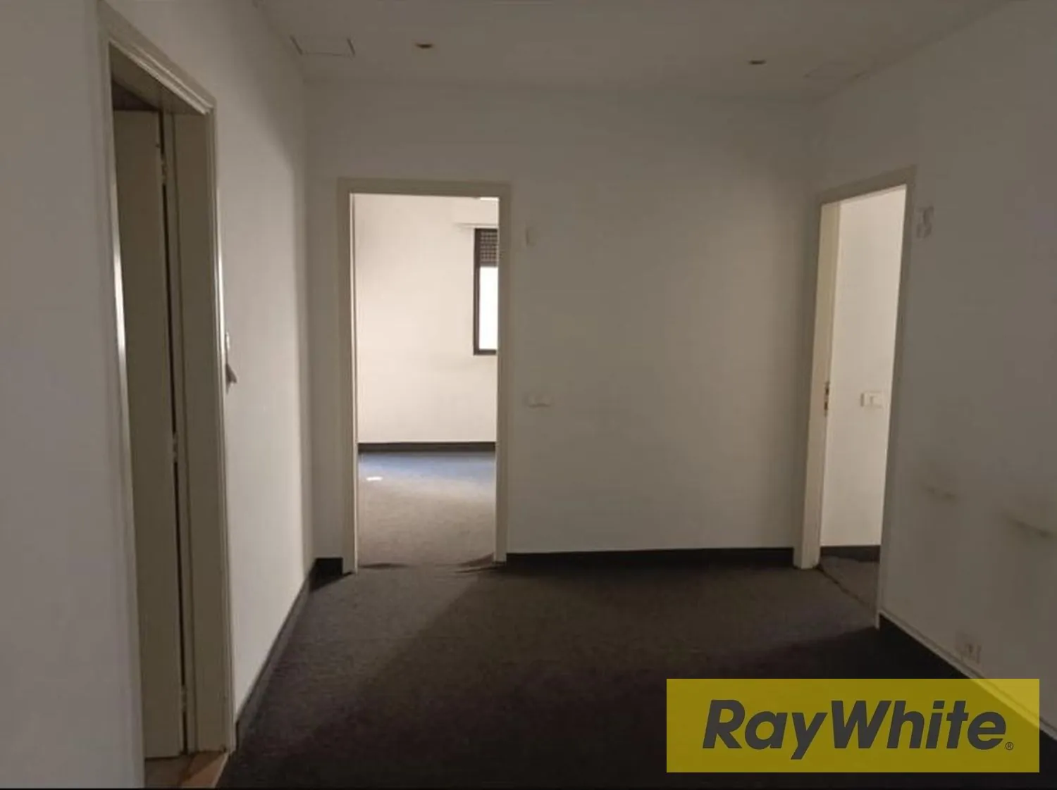 Apartment For Sale In Badaro — الصورة 5