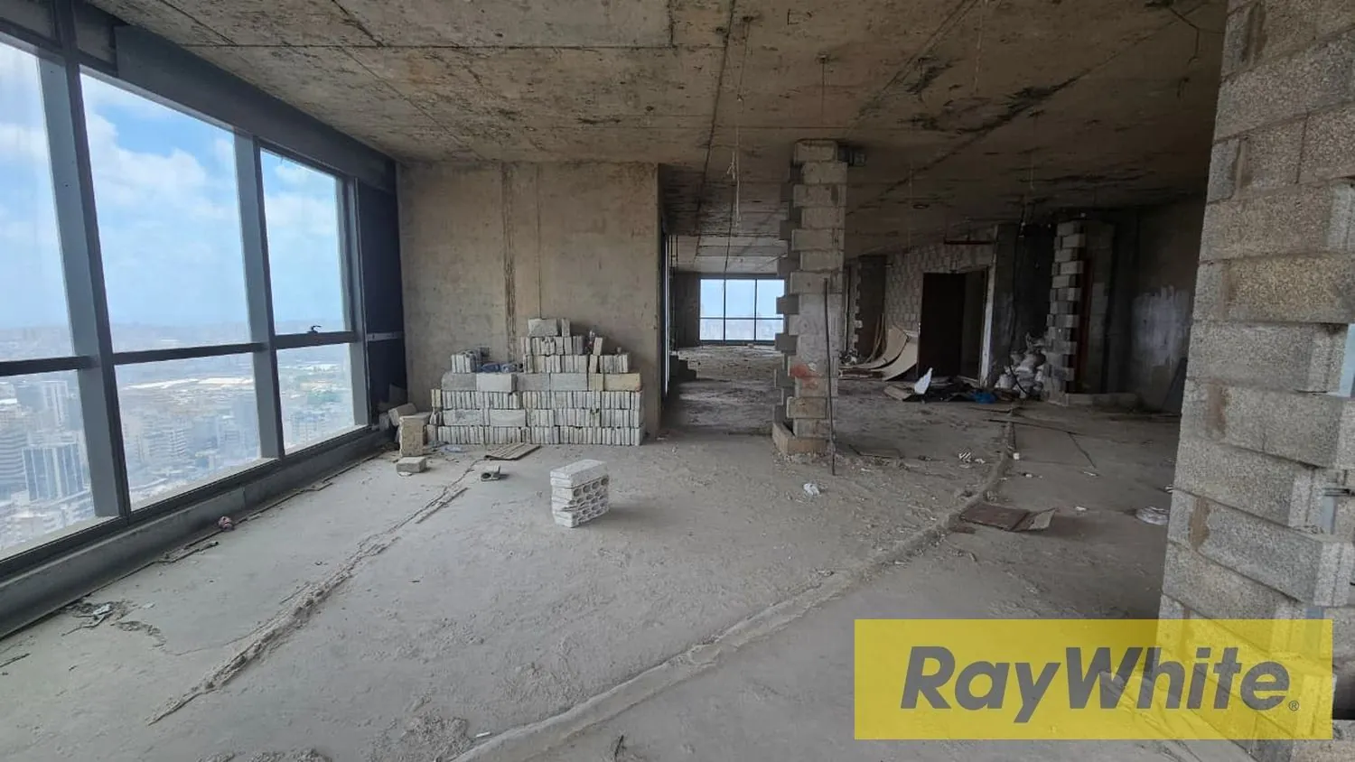 Penthouse For Sale In Dekwaneh | Core And Shell | Panoramic View — الصورة 4