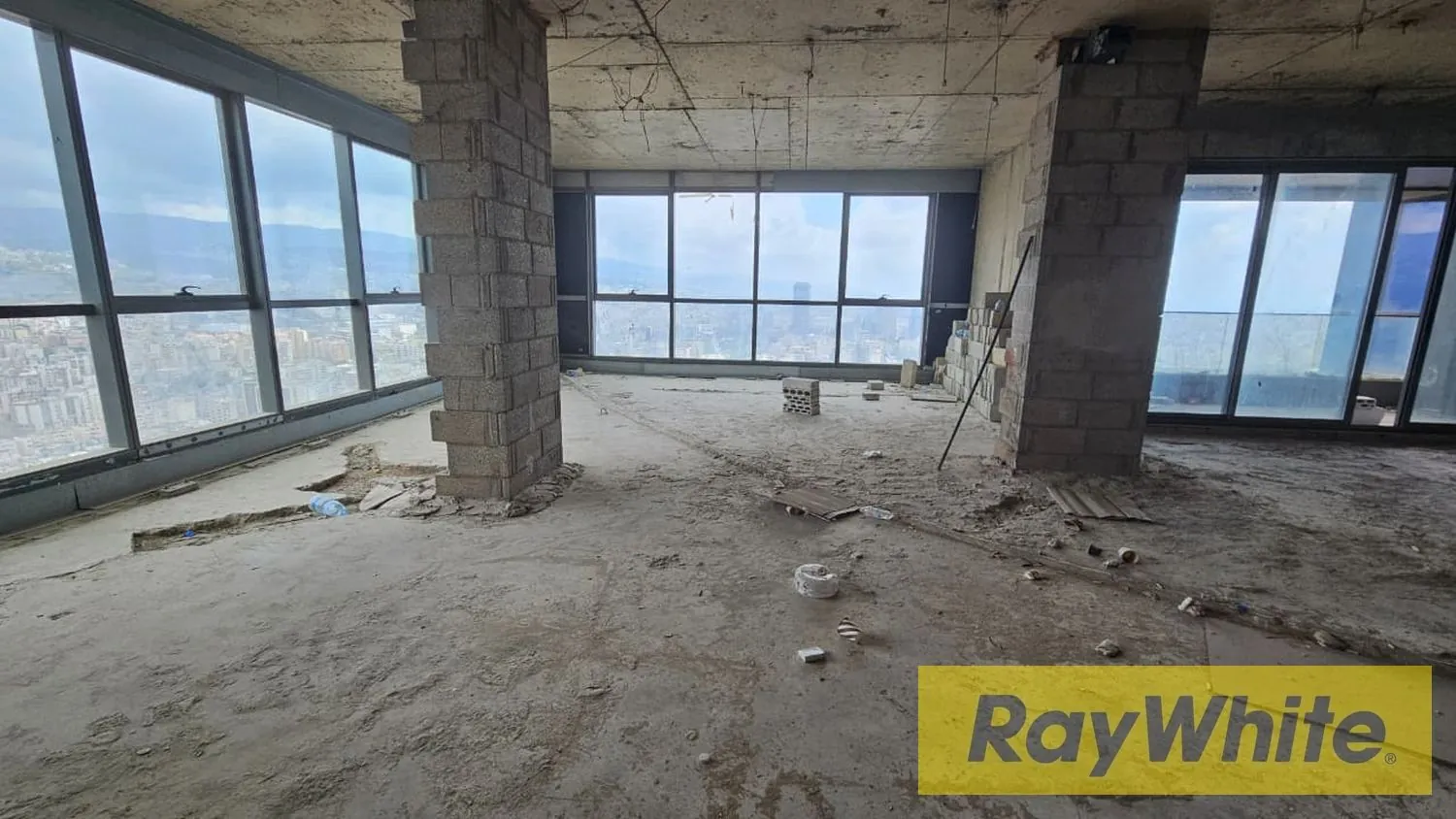 Penthouse For Sale In Dekwaneh | Core And Shell | Panoramic View — الصورة 5