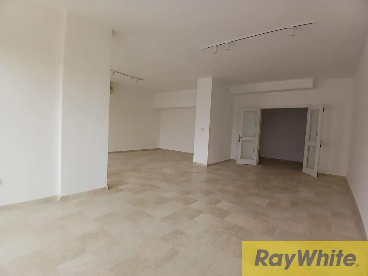 Apartment For Sale In Ain Al Mraiseh